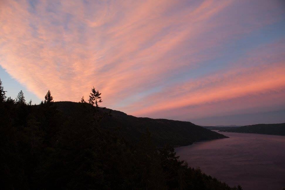 Moon Water Lodge Malahat Εξωτερικό φωτογραφία